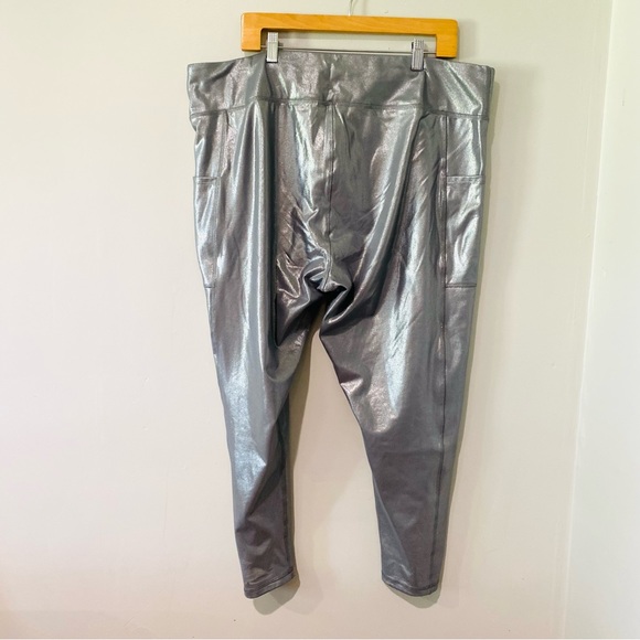 Cato Metallic Leggings 22/24W - Picture 4 of 6